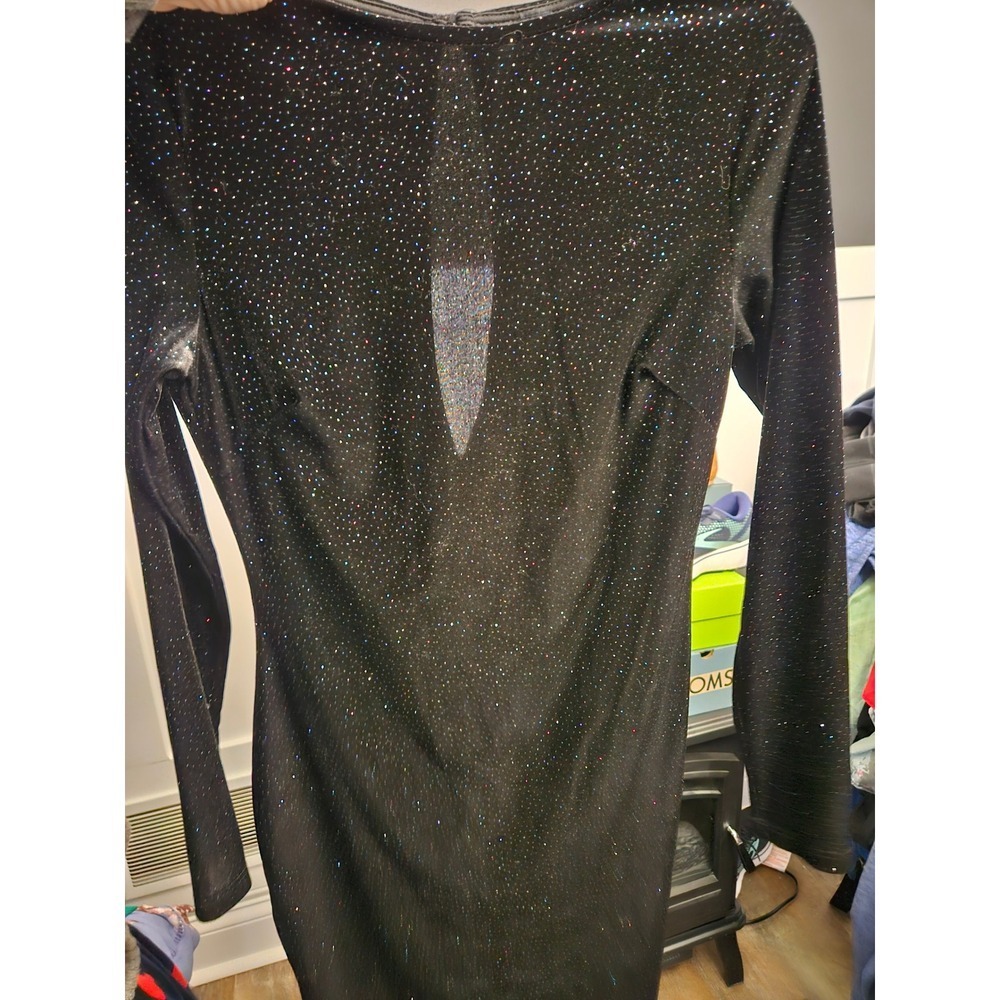 Feminine Nightlife Black Glitter Velvet Open Back Long Sleeve Bodycon Dress - Picture 1 of 5